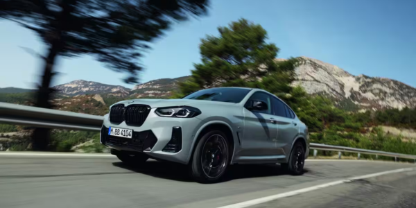 BMW X4 M40i Makes India Debut at Rs 96.20 Lakh.